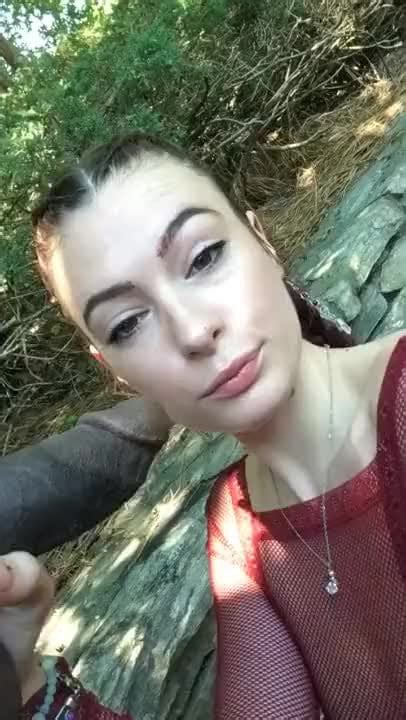 petite teen sucking dick